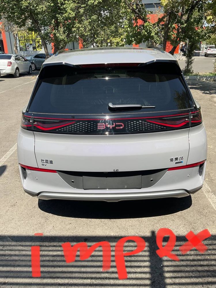 Готов к нотариус новый модель Byd Sealion 05