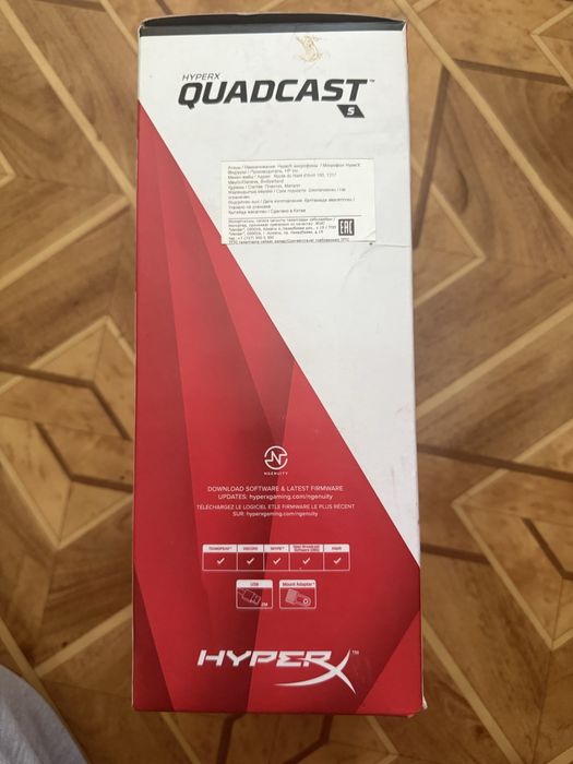 Микрофон HyperX Quadcast S