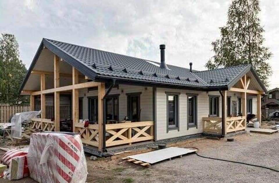 Vand casute pe structura de lemn