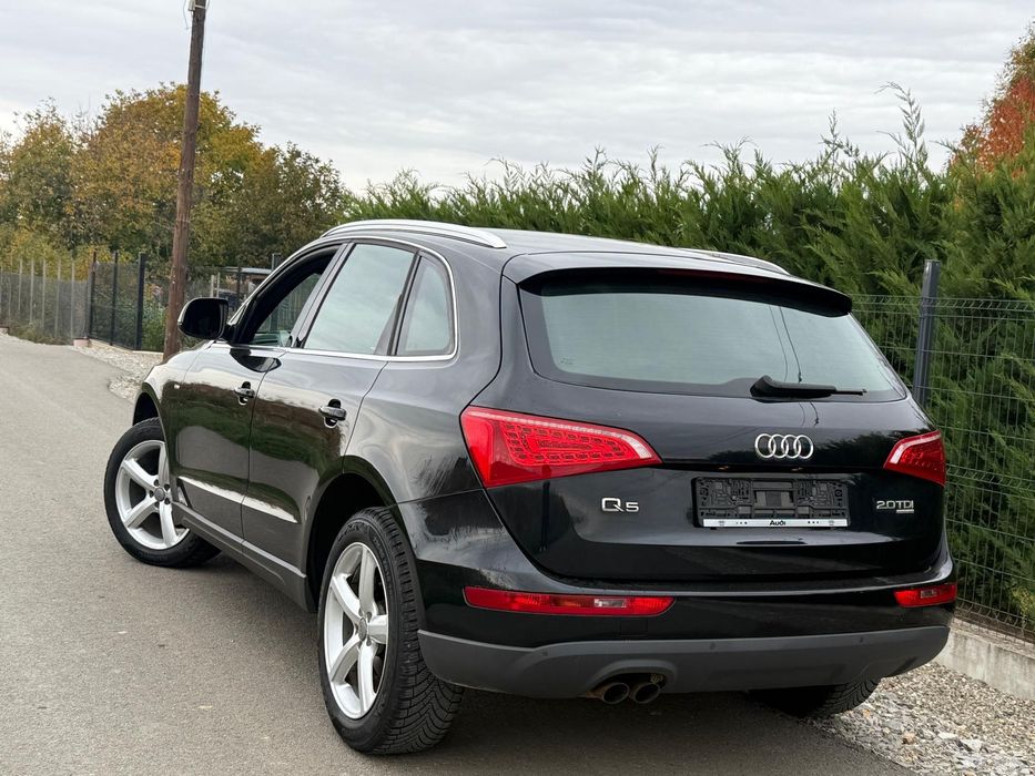 Audi Q5  2.0 TDI  Quattro S-line