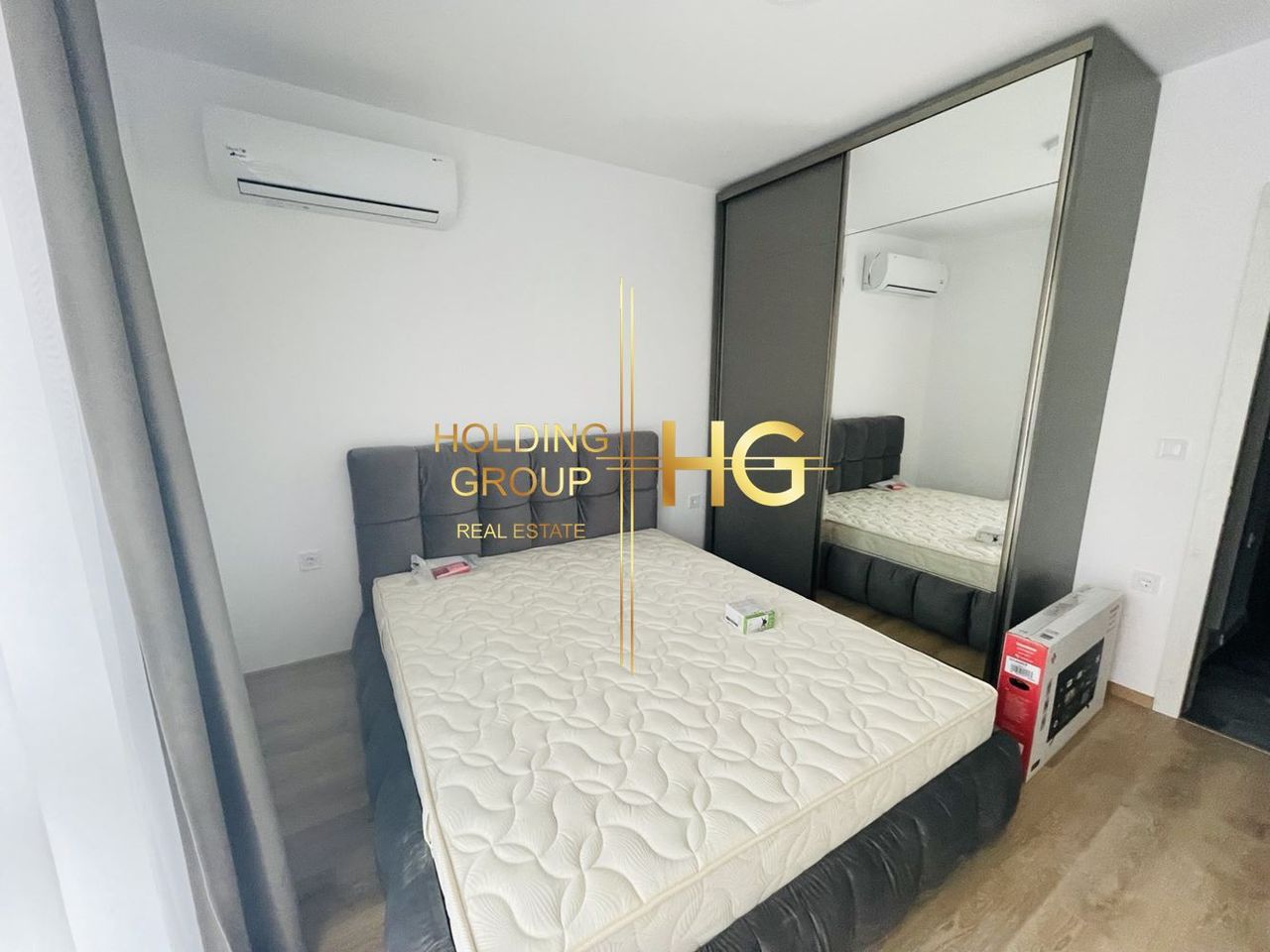 Продава се Двустаен апартамент в Варна, м-т Пчелина - 61 кв.м за 1436 €/кв.м - Снимка #8