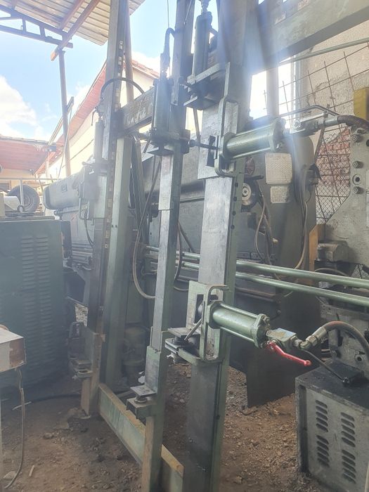 Fierastrau panglica tip centauro  si presa pentru rame .