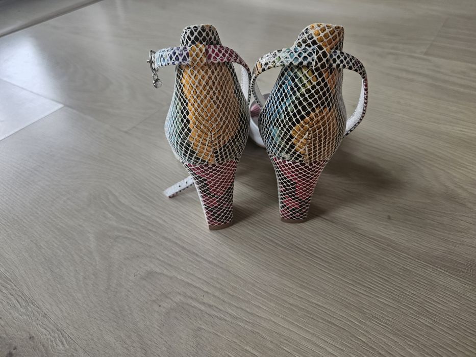 Sandale Claudio Dessi, mărimea 38