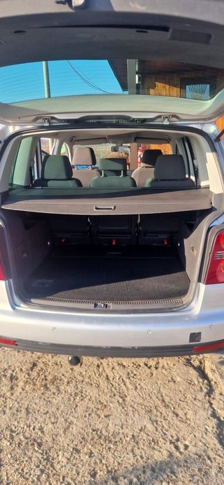 VW Touran 2.0 Tdi- 2007-Facelift- Clima- XENON