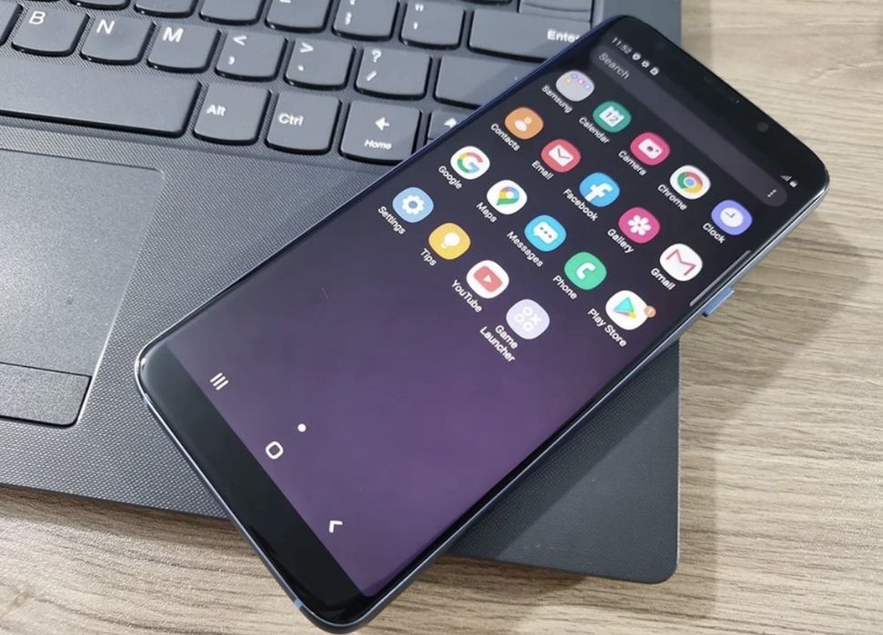 Samsung Galaxy S9+ în stare bună