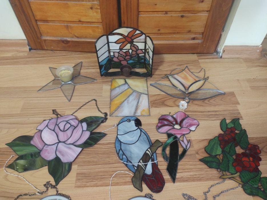 Decoratiuni Tiffany - culori vibrante - Bijuterii in decoratiuni!