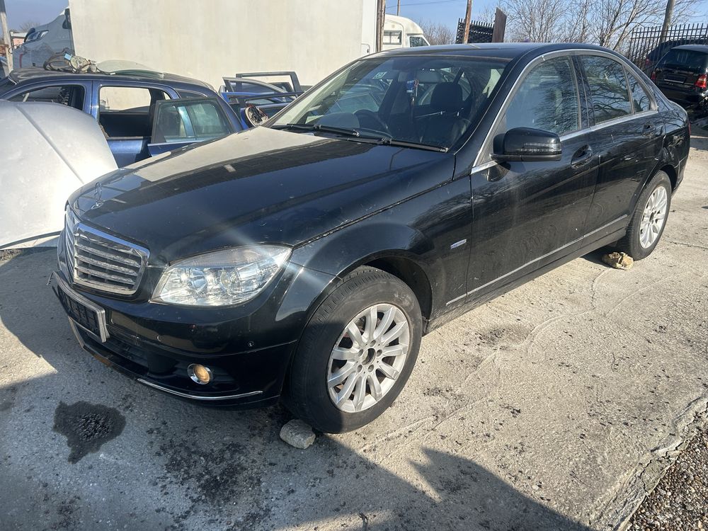 Mercedes W204 2.2CDI 651,  170кс. 2011г. - НА ЧАСТИ