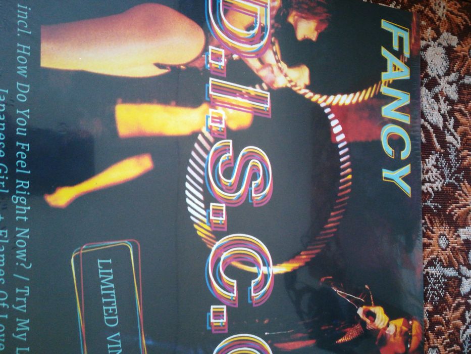 Продам пластинку Fancy