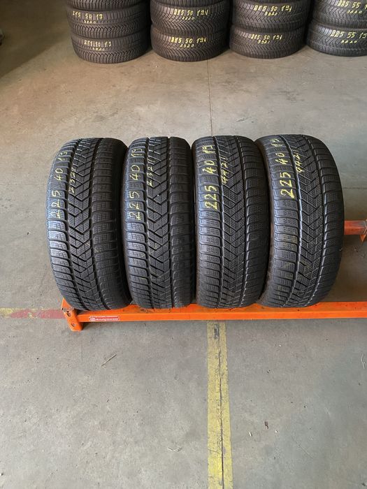 Anvelope iarna 225/40/19 Pirelli Sottozero 3 225 40 19 R19