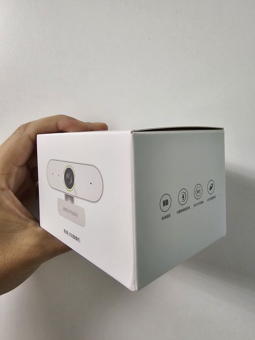 Продам Веб камера HikVision