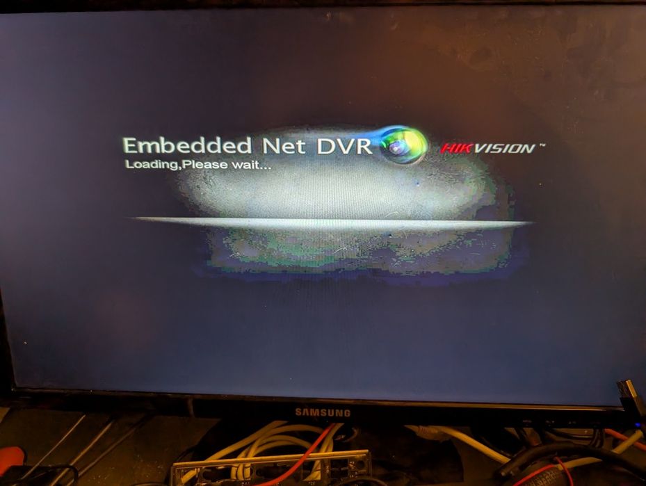 Dvr hikvision 16 canale