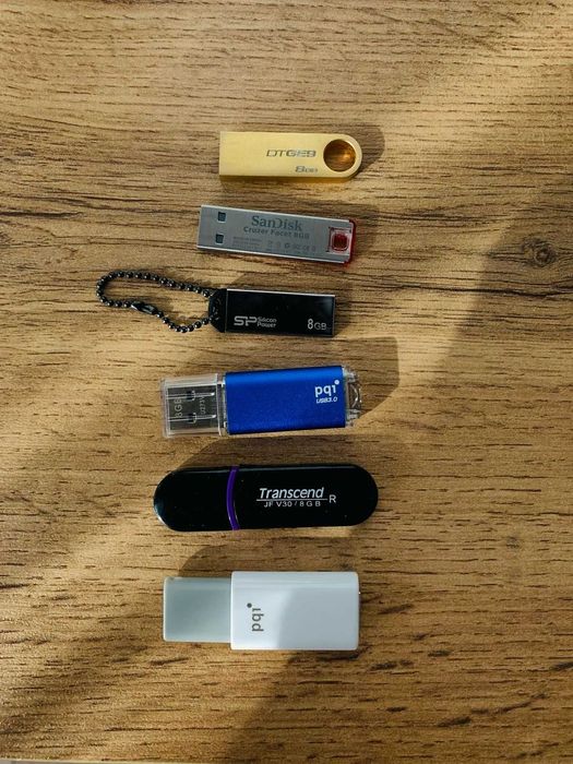 Флешки USB 8ГБ — 70 штук | Также есть 1ГБ, 2ГБ, 4ГБ | От 150₸