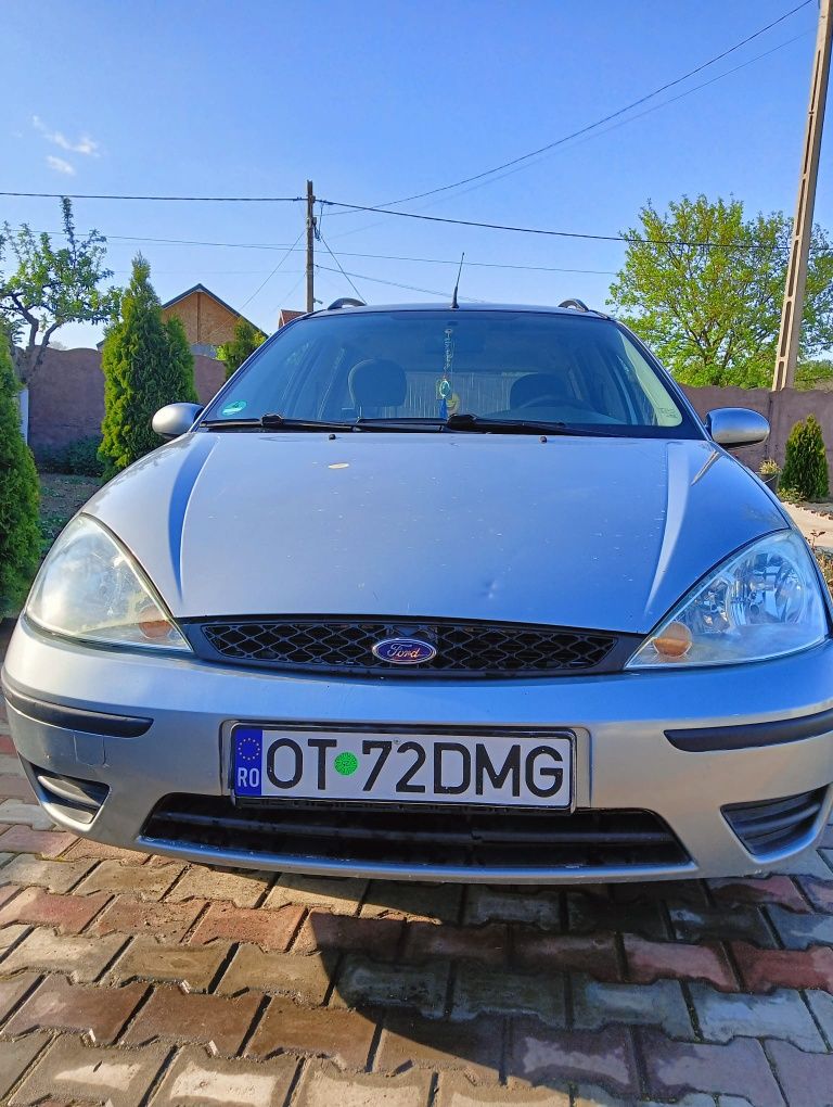 Vând Ford Focus 1.6 benzină+gpl