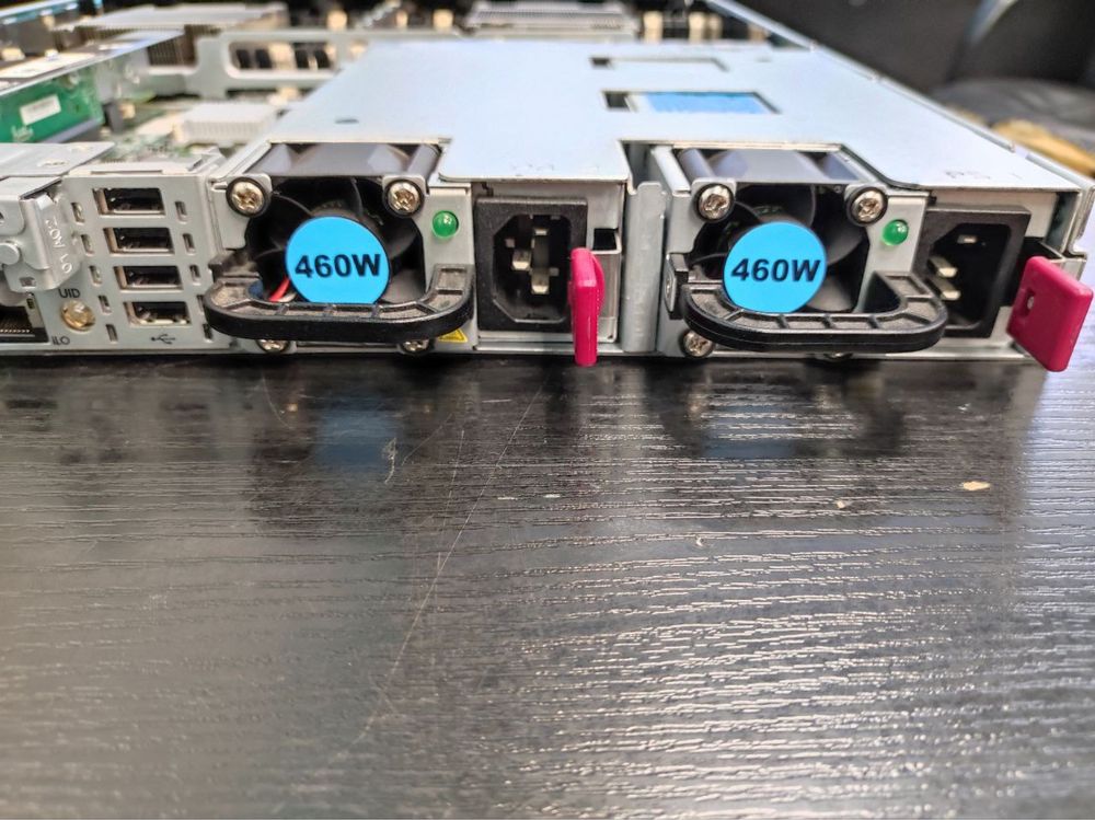 HP ProLiant DL360e server 2xE5-2430 100GB SSD 16GB RAM ECC Сървър