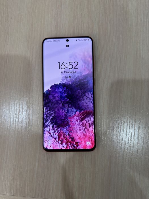 Продам Самсунг s20 в отличном состоянии