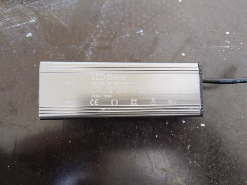 Охлаждающий блок на 36w и 100v-240v  модель ss-3040-e-mb бу