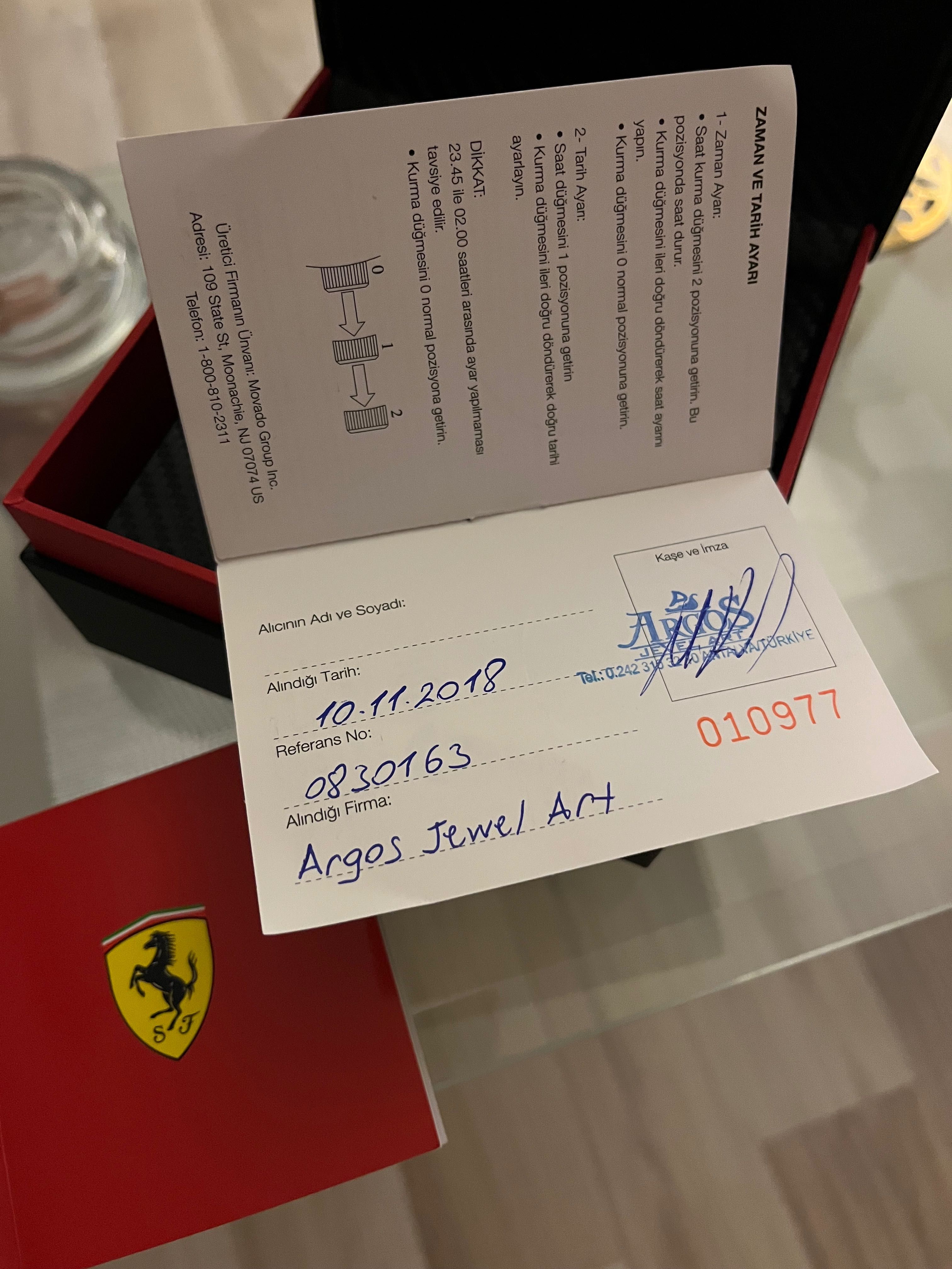 Часовник Scuderia Ferarri