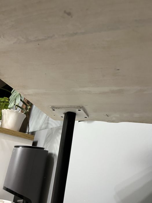 Холна масичка 80/60 от масивно дърво