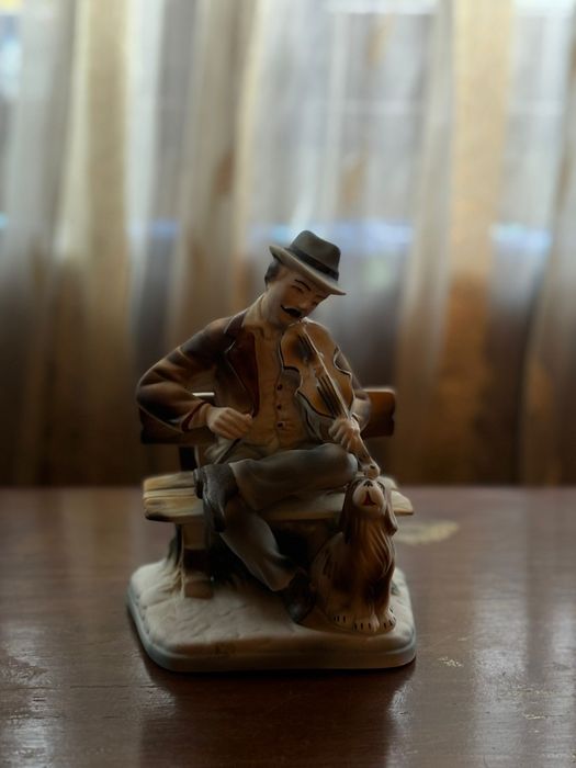 Bibelouri de vânzare!