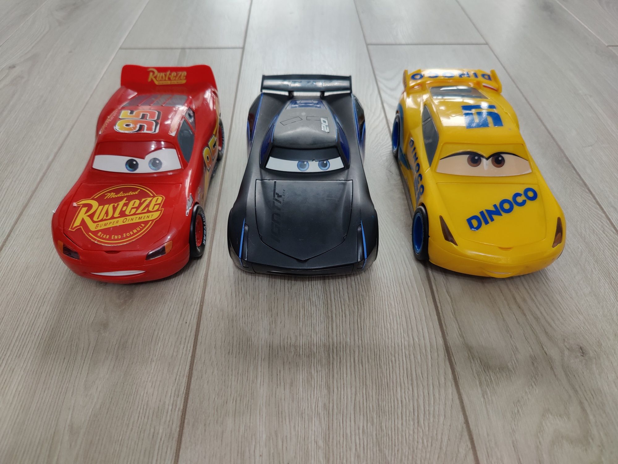 Disney Cars McQueen (Revell Junior Kit)