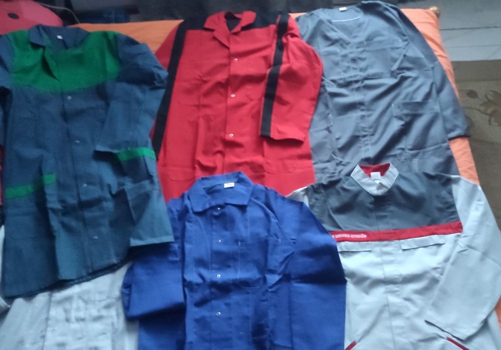 Разпродажба! Цветни и бели куртки, престилки, туники, ризи. ЕС  А-клас