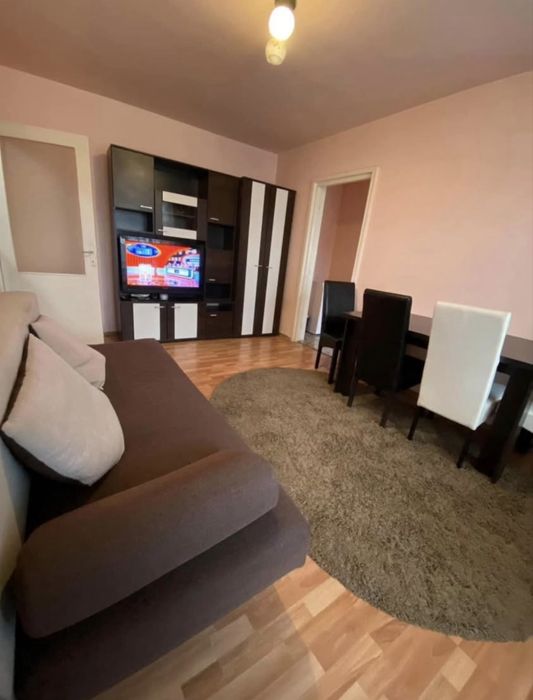 Vand Apartament