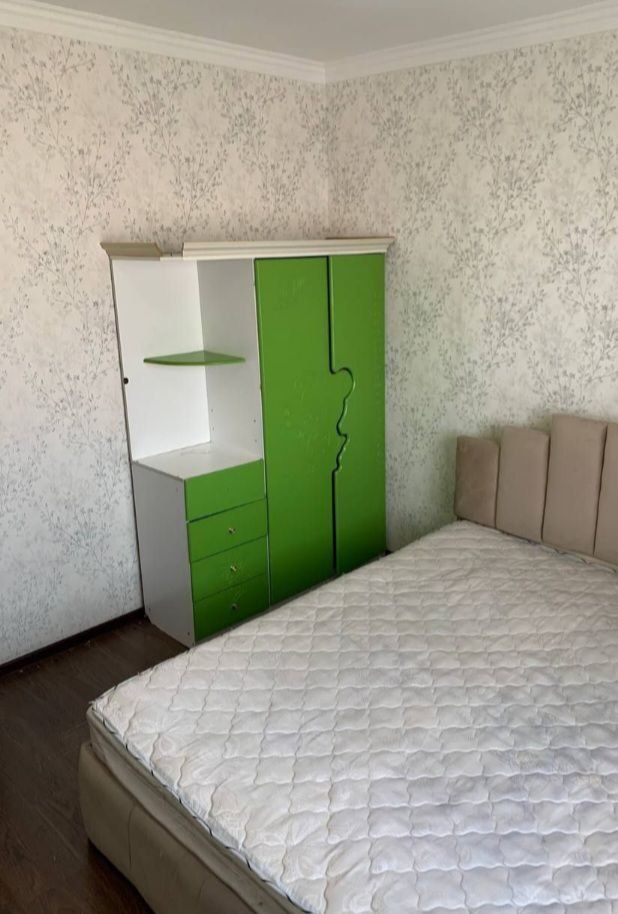 Аренда Қора сарой 3 хона 5 этаж 550у,е новастройка