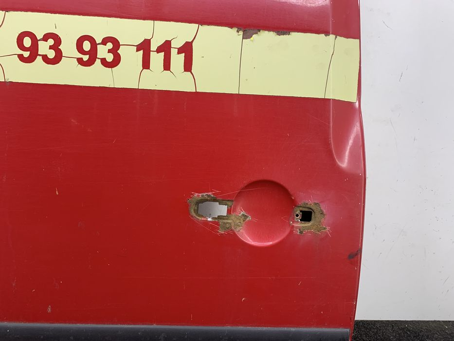 Dezmembrez Usa culisanta dreapta de pe VW CADDY 2004-2011