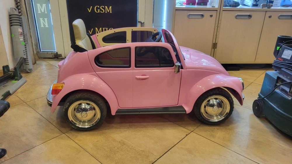 Детска електрическа кола с дистанционно управление