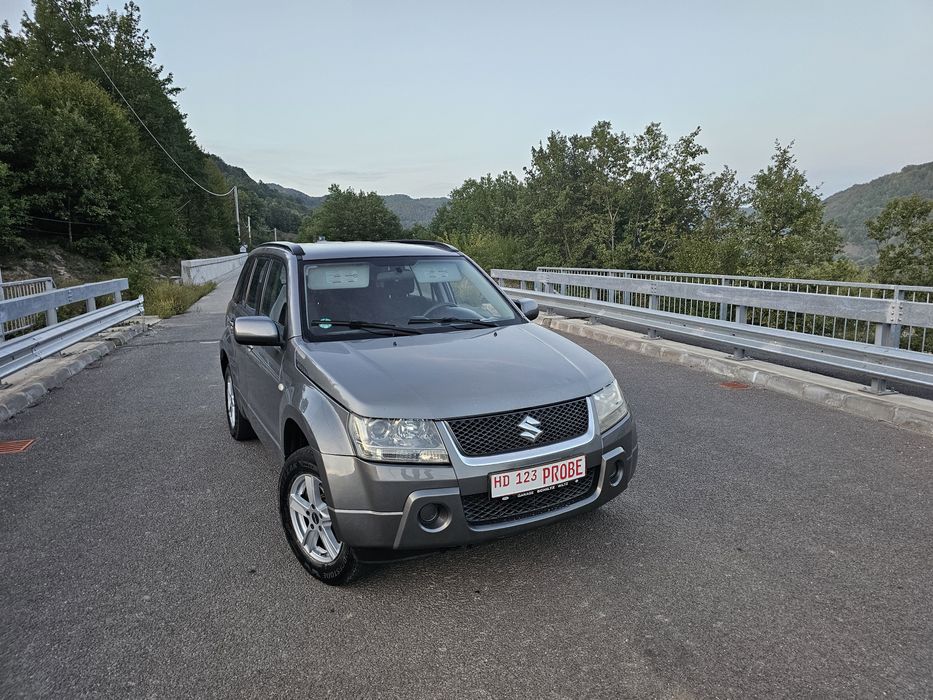 Suzuki Grand Vitara/ 4x4 *Climă