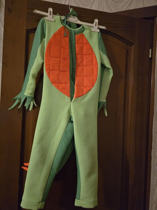 Костюм динозавра