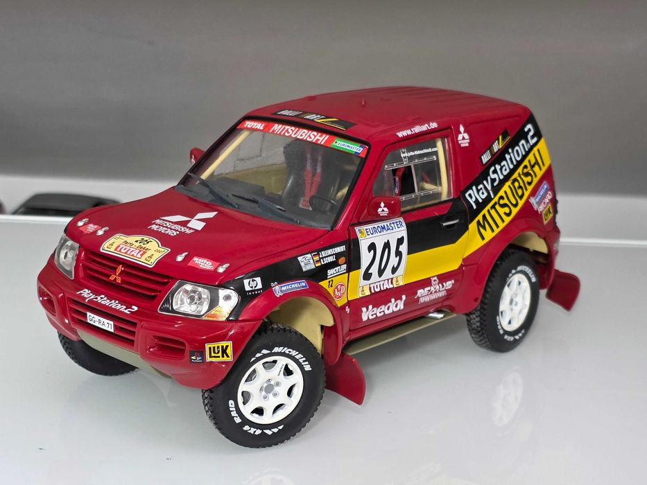 Macheta Auto 1/18 Solido Mitsubishi Pajero Dakar Paris J. Kleinschmidt