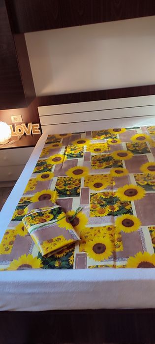 Fețe de masa imprimeu floral, floarea soarelui, model deosebit cerat