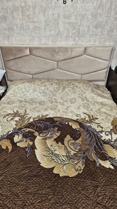 Продам кровать 160х200