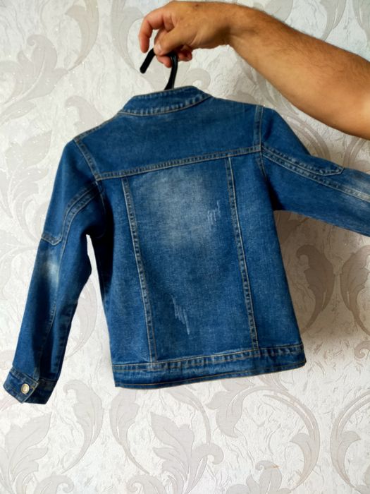 Джинсовки в почти новом состоянии