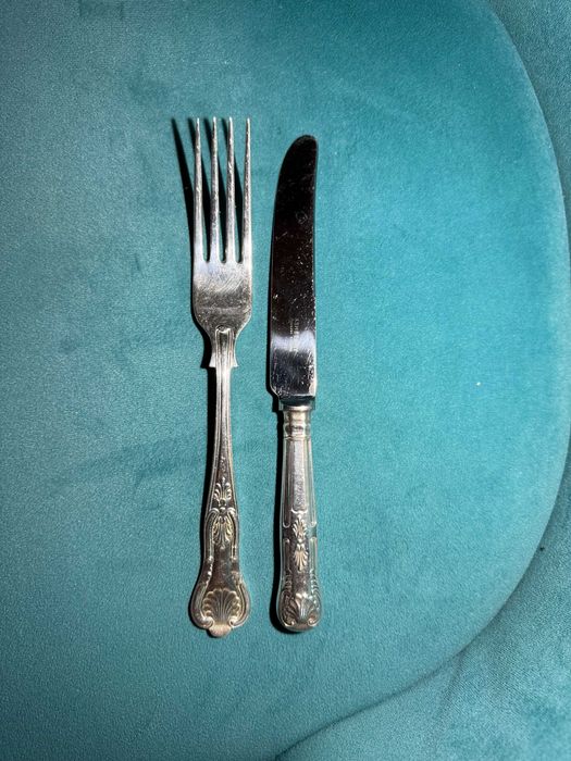 Kомплект посребрени вилици – 6 бр. + подарък 6 ножа (непосребрени)