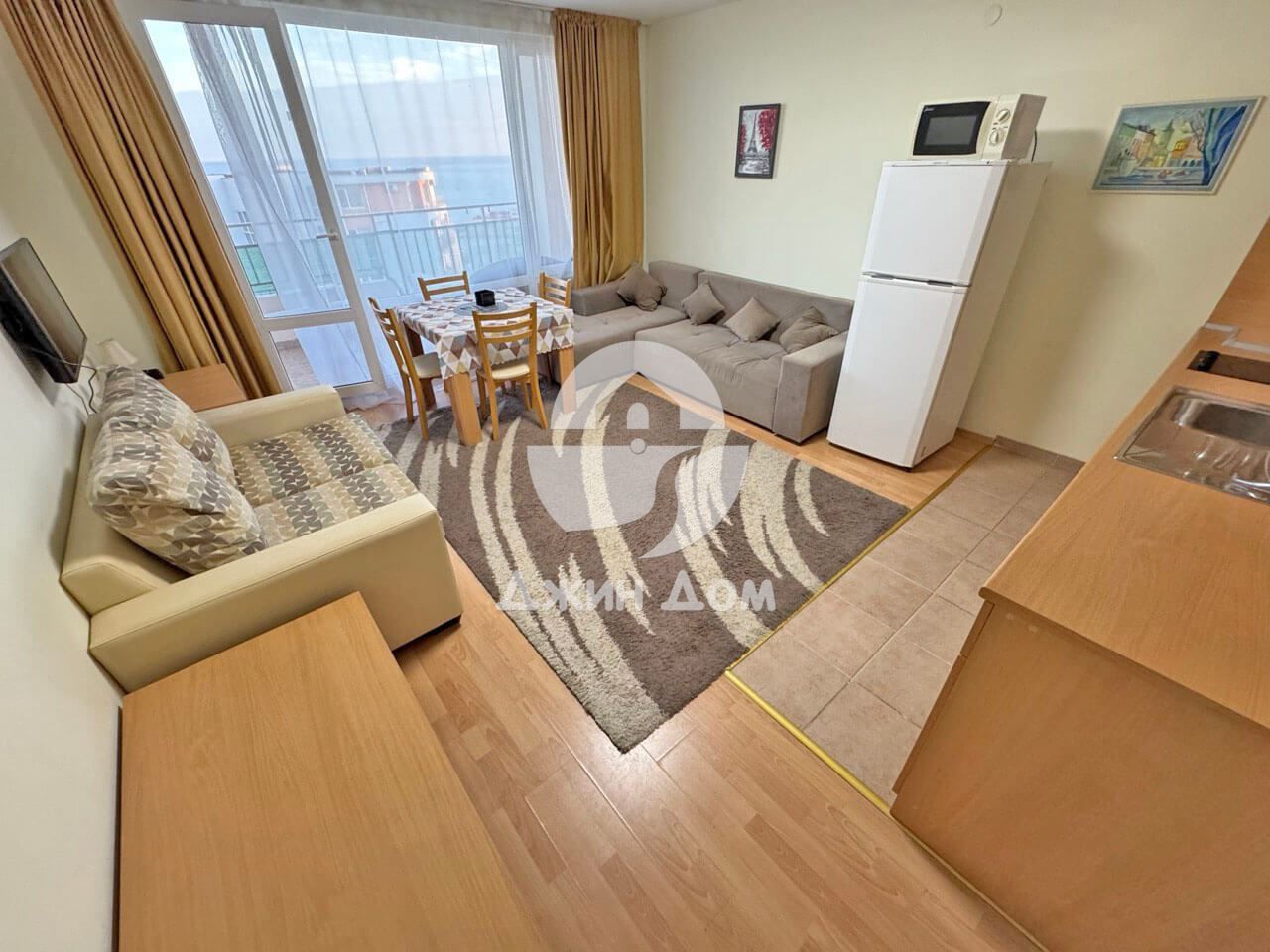 Продава се Двустаен апартамент в Свети Влас - 72 кв.м за 1063 €/кв.м - Снимка #3