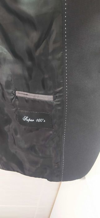 Vand costum de barbati Umberto Bocci, marimea 48