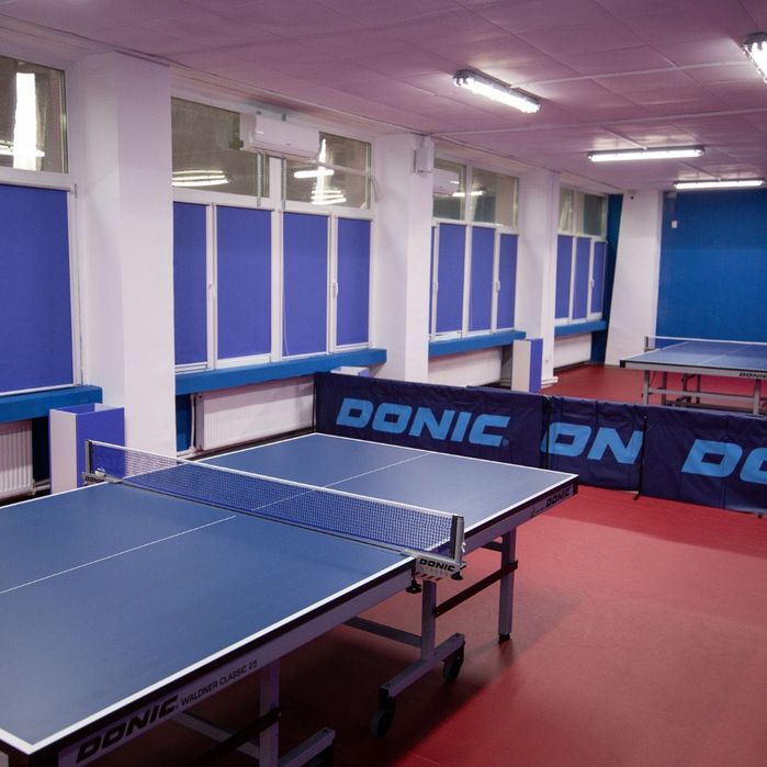 Antrenor tenis de masă. (Ping-pong)