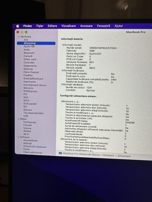 Macbook pro 13 inch 2016 Four tunderbolt touchbar