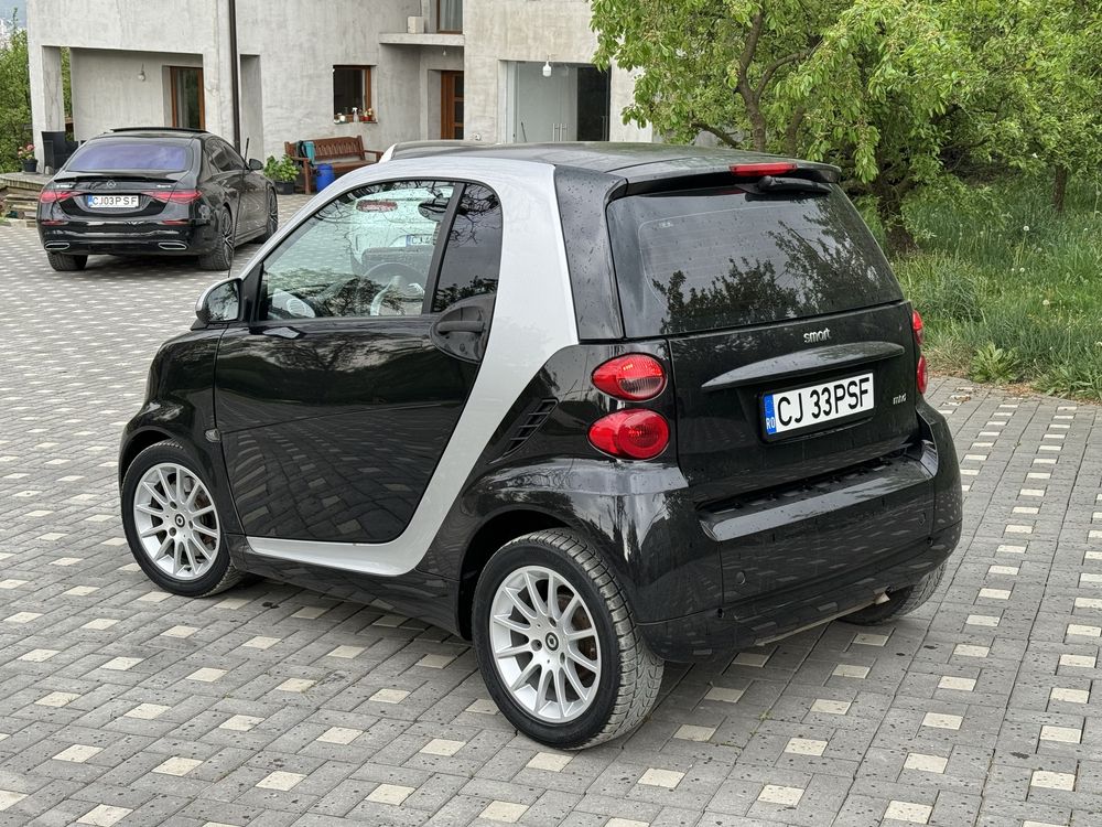 Smart ForTow Passion 1.0i 70 cp Euro 5 Automat 2012