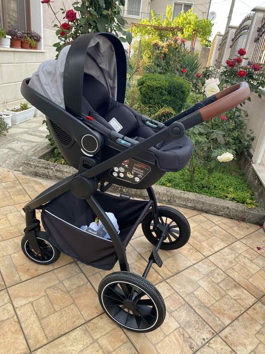 Бебешка количка на Chipolino