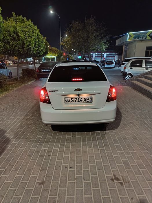 Jentra srochna sotiladi