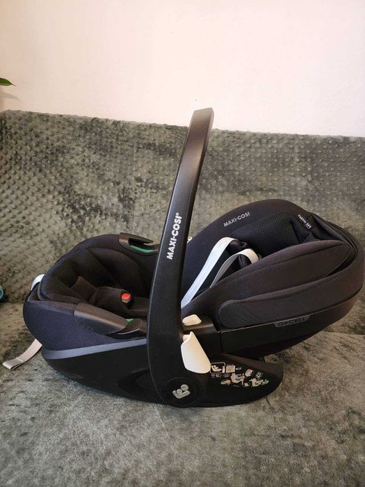 Бебешко столче за кола Maxi Cosi Coral 360 Essential Black