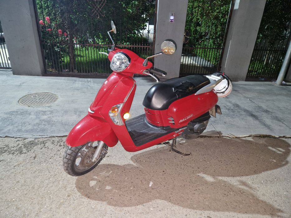 Scuter 125cc HYMCO 18k la bord