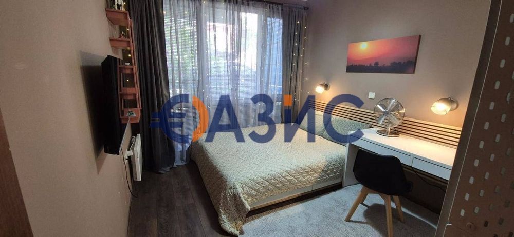 Апартамент с 2 спални в комплекс" Сий Бриз", Свети Влас, 84.41 кв. м,