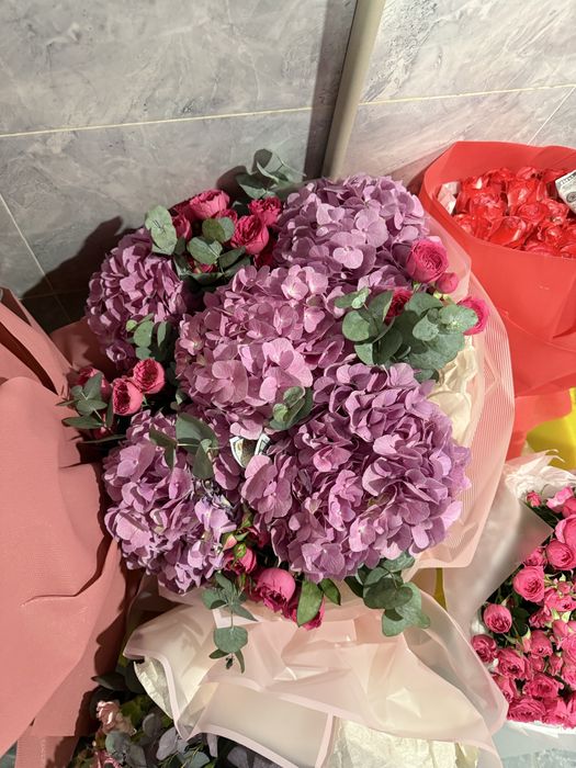 Букеты разных цветов