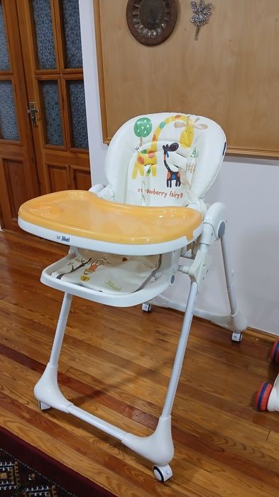 Стульчик для кормления от французского бренда Jikel