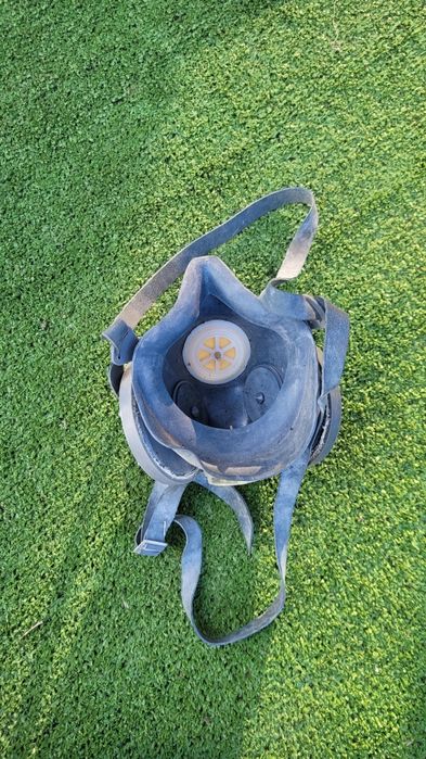 Защитни полумаски / Респираторни маски