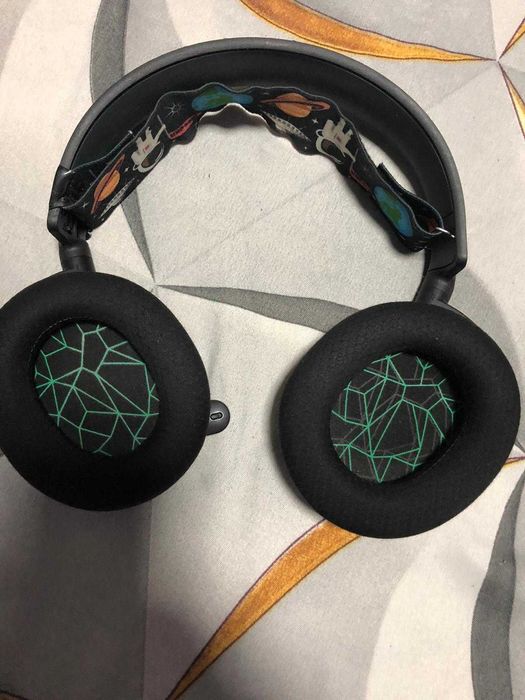 Casti Gaming Steelseries artics 3 si Placa de sunet V8S